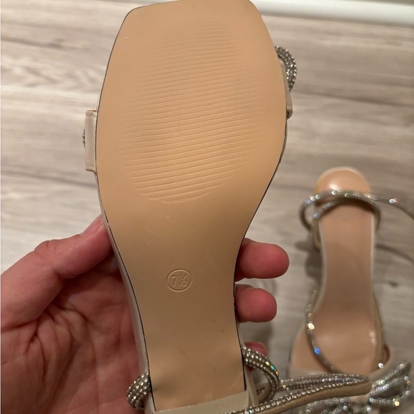 Rhinestone wrap ankle kitten heels - Picture 3 of 3